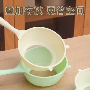 Passoire à mailles fines en plastique avec poignée pour laver les légumes et les fruits, utilisation en cuisine - Product Image 5