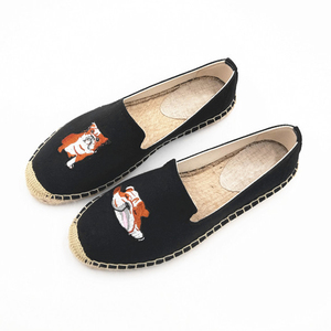 Zapatillas de Lona con Bordado de Bulldog <span class=keywords><strong>para</strong></span> Mujer, Estilo Slip-On, Planas, <span class=keywords><strong>para</strong></span> Verano, Playa, Moda, <span class=keywords><strong>para</strong></span> Amantes de los <span class=keywords><strong>Perros</strong></span>, Casuales - Product Image 3
