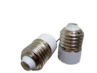 Convertisseur d'ampoule E27 vers E14 à prix d'usine, adaptateur de douille E27 vers E14, E27 mâle vers E14 femelle pour remplacement d'ampoules