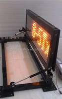 Panneau d'affichage dynamique à messages variables (VMS) LED pliable monté sur véhicule pour travaux routiers