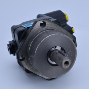 Motor Hidráulico de Pistones P-012-M-20-40 Distribución de Doble Desplazamiento Orbital 12 cm Desplazamiento 10 Nm Par Continuo - Product Image 3