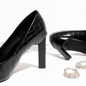 PU papier de qualité supérieure formel bout pointu talon aiguille matériau PU à motifs Design élégant vibram Style pompes à bout pointu - Product Image 5