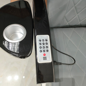 Salon de manucure moderne de luxe Fauteuil de massage électrique pour le soin des pieds et la manucure Fauteuil de spa et pédicure à jet magnétique - Product Image 6