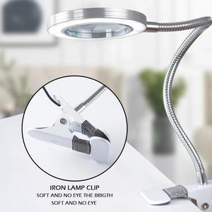 Lámpara de Mesa USB LED con Clip, Lámpara de Escritorio para Maquillaje y Belleza con Lupa de Ocho Aumentos, Lámpara de Escritorio Circular - Product Image 5