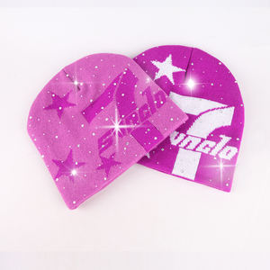 Berretti Invernali di Alta Qualità con Logo Personalizzato in Strass, Zuccotto Lavorato a Maglia Caldo per Uomo e Donna - Product Image 1