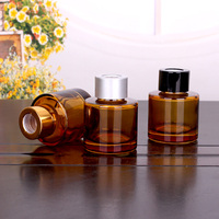 Vente en gros 4oz 50ml 120ml 200ml bouteille de diffuseur de roseaux en verre ambré avec bouchon bouteille de luxe en verre vide pour diffuseur d'huile aromatique