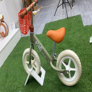 Mini-trottinette <span class=keywords><strong>en</strong></span> <span class=keywords><strong>bois</strong></span> sans pédales pour enfants, vélo d'équilibre portable, prix de gros, <span class=keywords><strong>pas</strong></span> <span class=keywords><strong>cher</strong></span> - Product Image 6