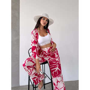 Conjunto de kimono y pantalones con estampado fucsia para mujer, de gasa, estilo bohemio, transpirable, de manga tres cuartos, para primavera/verano - Product Image 1