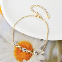 Bracciali e Braccialetti Infinity in Argento 925 con Moissanite da 5mm, Ipoallergenici, Best Seller, Set di Gioielli per Fidanzamento, Moda Donna