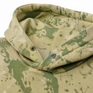 Sweat à capuche zippé pour homme, vert sauge camouflage, imprimé graphique en relief, coupe décontractée à épaules tombantes, style streetwear urbain, collection automne premium - Product Image 5