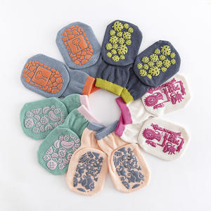 Chaussettes antidérapantes pour bébés Chaussettes de sol pour bébés filles à imprimé animal dessin animé 5 paires - Product Image 2