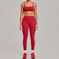 Ensemble de tenue de sport pour femme Slim Fit 2 pièces : Soutien-gorge de sport à bretelles spaghetti et dos en U, short taille haute respirant pour le yoga et les activités sportives