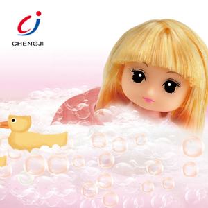 Jolie <span class=keywords><strong>poupée</strong></span> colorée pour enfants, jeu d'intérieur, ensemble <span class=keywords><strong>de</strong></span> <span class=keywords><strong>maison</strong></span>, jouet en plastique bon marché - Product Image 3