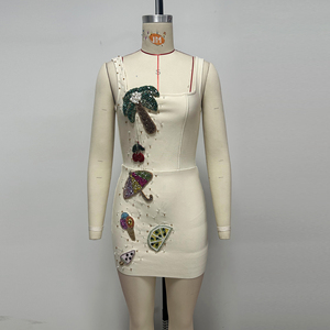 Fabricante de Vestidos Bandage com Design Personalizado, Bordados à Mão com Miçangas, Apliques 3D de Frutas e Coqueiros, Vestidos Mini Bodycon para Festa - Product Image 2