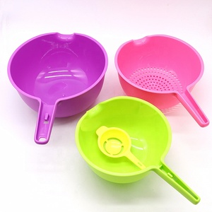 Ensemble de bols de bonne qualité, 4 en <span class=keywords><strong>1</strong></span>, lavage des fruits et légumes, <span class=keywords><strong>passoire</strong></span> à aliments avec longue poignée, pour lavage des légumes, avec séparateur d'œufs - Product Image 4