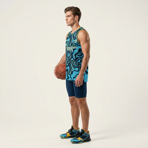 Camiseta de baloncesto sublimada con estampado, de secado rápido, corte atlético, sin mangas, para hombre. - Product Image 2