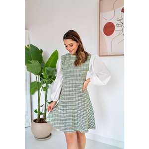 Vestido Verde Estampado con Corte en A, Cuello Redondo, Cintura Natural, Tejido Transpirable, Informal, para Uso Diario, con Contraste de Color y Manga Larga - Product Image 2