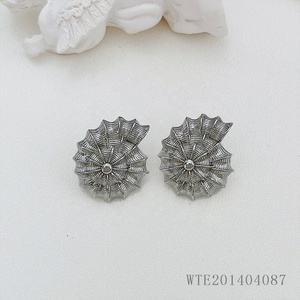 Vendita calda gioielli in metallo conchiglia <span class=keywords><strong>orecchini</strong></span> a spirale <span class=keywords><strong>per</strong></span> le donne regalo di viaggio estivo - Product Image 5