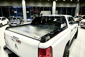 BESTWYLL couverture <span class=keywords><strong>de</strong></span> tonneau électrique 4x4 en aluminium couvre-lits <span class=keywords><strong>de</strong></span> camionnette pour Mitsubishi New Triton 2024 avec E-F123A <span class=keywords><strong>de</strong></span> <span class=keywords><strong>barre</strong></span> <span class=keywords><strong>de</strong></span> contrôle - Product Image 2