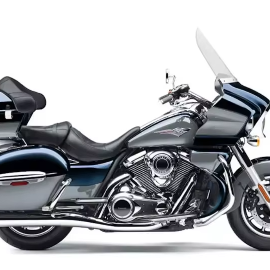Готовый к езду 2025 для круизного мотоцикла Kawasaki 1700 Voyager для продажи