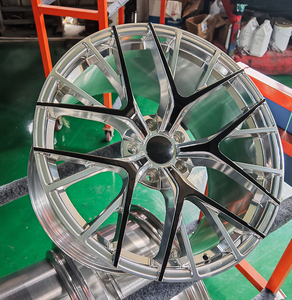 Rines de Aleación Forjados Ligeros Personalizados 5x130 5x128 5x120 5x112 5x114.3 de 18/19/20/21/22 Pulgadas para BMW, Benz, Tesla, <span class=keywords><strong>Aston</strong></span> <span class=keywords><strong>Martin</strong></span> - Product Image 3