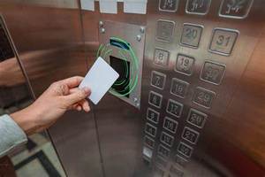 Система управления доступом в лифте, система дверного доступа для карт