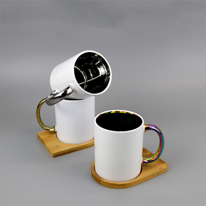 Tazze da Caffè in Ceramica per Sublimazione 11oz Stile Americano con Manico Placcato Oro/Argento Interno Oro/Argento Vendita all'Ingrosso - Product Image 3