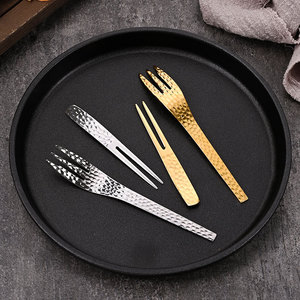 ชุดช้อนส้อมสไตล์ญี่ปุ่นลายตอก สำหรับกาแฟ เค้ก ผลไม้ และของหวาน ทำจากสแตนเลส 304 เหมาะสำหรับใช้ในโรงแรมและร้านอาหาร - Product Image 3