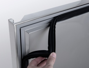 Congélateur commercial à portes coulissantes NE-842, quatre portes, 980 L, grande capacité, refroidissement rapide, sans givre, éclairage LED, dégivrage automatique, sur roulettes - Product Image 3