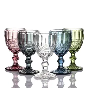 2023 Hot Sale Vintage Cocktail Embossed Wine Glass Cups Colorful Multi Colored Glassware Wedding Party Glass Juice Bottles