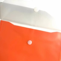 Pochette Organisateur en Plastique PP A4 Personnalisable Grande Quantité avec Bouton, pour Documents Scolaires et Professionnels, avec Logo Personnalisé