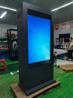 Haute luminosité Smart City 2500 Nits Écran tactile double face Étanche Totem Kiosque Signalisation numérique et affichages en plein air