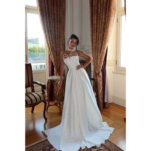 Robe de soirée blanche sans bretelles, coupe empire, col rond, ornée de sequins et drapée, style soirée formelle, du XS au XL - Product Image 1