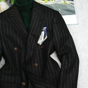Traje Italiano VBC Vitale Barberis Canonico de Franela a Rayas Anchas, 100% Lana Transpirable, 360g, Traje de Lujo Cruzado para Hombre - Product Image 4