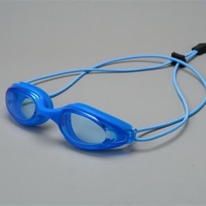 แว่นตาว่ายน้ำป้องกันฝ้า สายรัดศีรษะ สำหรับผู้ใหญ่ แข่งขัน สีสันสดใส ชุบเคลือบ กันน้ำ เลนส์ PC รุ่น YL1200 CN - Product Image 6