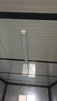 Maison préfabriquée en conteneur de 20 pieds pour usage résidentiel, boutique, maisons pliables personnalisées à installation rapide avec panneaux sandwich