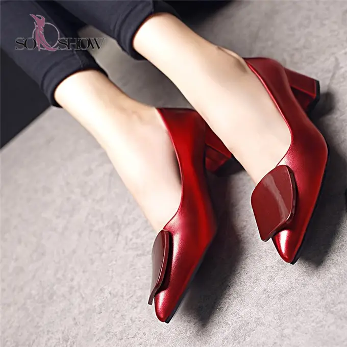 Shoe Factory Ladies Leather Dress Women Chunky low pointed toe Heel Shoes with decoration for ladies