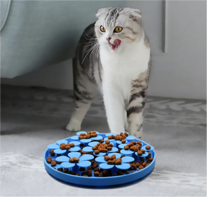 Tapis d'alimentation lente pour animaux de compagnie, rond, en silicone durable, nouveau design, avec ventouse antidérapante sur le dessus, pour aliments secs et humides - Product Image 3