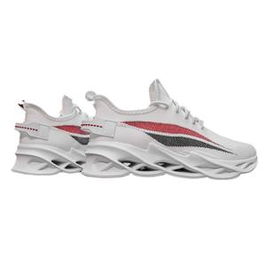 รองเท้าลำลองของผู้ชายแฟชั่นใหม่ดีไซน์ตาข่ายระบายอากาศและใส่สบายอเนกประสงค์และทันสมัยพร้อมคุณสมบัติกันลื่น - Product Image 5