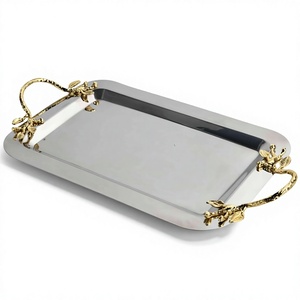 Plateau de service rectangulaire élégant en acier inoxydable avec poignées en laiton, écologique, personnalisable, design décoratif traditionnel - Product Image 1
