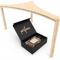 Boîte cadeau magnétique noire pour parfum avec couvercle à inscription dorée, impression personnalisée pour emballage de luxe et vente en gros