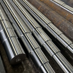 Albero di Trasmissione in Acciaio Legato 42CrMo Lavorato con Precisione per l'Industria Energetica - Product Image 2