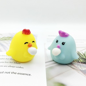 ของเล่นบีบไก่น่ารักคุณภาพสูง บับเบิ้ลส์เอาท์ ตุ๊กตาสัตว์นุ่มนิ่ม TPR ของเล่นบีบสำหรับเด็กชายและเด็กหญิง - Product Image 3