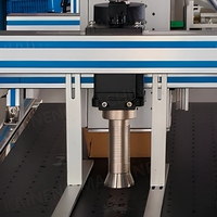 Machine d'impression numérique UV à jet d'encre direct usine pour petites séries, sans plaque, pour l'impression de boîtes à pizza, gobelets en papier et contenants en plastique