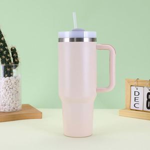 Gobelet de voyage isotherme H2.0 pour voiture, 40 oz, double paroi, avec couvercle, paille et base antidérapante, personnalisable avec logo OEM - Product Image 5
