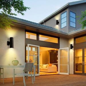 Applique murale extérieure LED étanche IP65 12W <span class=keywords><strong>Blanc</strong></span> chaud Alliage <span class=keywords><strong>d</strong></span>'<span class=keywords><strong>aluminium</strong></span> moulé sous pression <span class=keywords><strong>Angle</strong></span> <span class=keywords><strong>de</strong></span> faisceau <span class=keywords><strong>de</strong></span> 30° Garantie <span class=keywords><strong>de</strong></span> 3 ans Noir moderne - Product Image 2