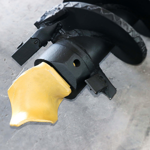 เครื่องจักรก่อสร้าง Fishtail bit Core Barrel RP4 ROCK Auger PILOT bit พร้อมโรตารี่เจาะฟันถังสำหรับเจาะแกน - Product Image 4
