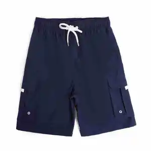 กางเกงชายหาดผู้ชายแบบใหม่2024ทันสมัยกางเกงขาสั้นผู้ชายแบบลำลองมีกระเป๋า3D กีฬาสีทึบทรงหลวม