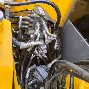 Excavatrice Komatsu PC70 modèle 2023, godet de 0,37 m³, d'occasion, hydraulique, sur chenilles, moteur Cummins, 7 tonnes, en état de marche - Product Image 6