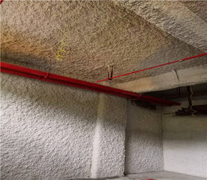 <span class=keywords><strong>Laine</strong></span> <span class=keywords><strong>de</strong></span> <span class=keywords><strong>verre</strong></span> respectueuse <span class=keywords><strong>de</strong></span> l'environnement Fibre inorganique Résistant au feu Isolation thermique Matériau d'isolation acoustique Spray - Product Image 4